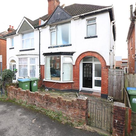 Room 4 Mayflower Road Guest House Southampton Exterior foto